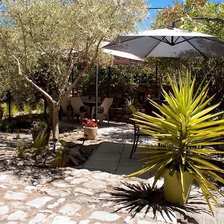 Bed & Breakfast Mas Des Falaises *