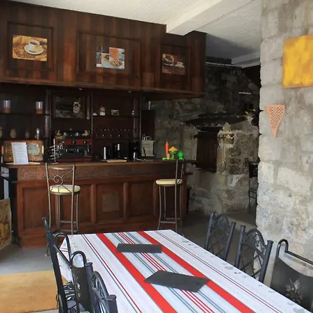Bed & Breakfast Mas Des Falaises *